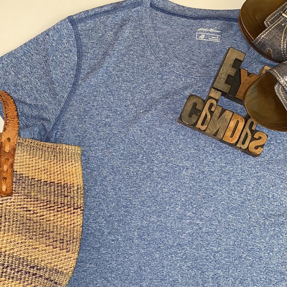 🚶‍♀️EDDIE BAUER ‘Resolution’ S/S T-Shirt - Picture 10 of 10